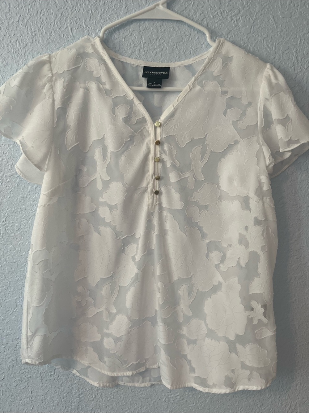 Liz Claiborne White Floral Sheer V-Neck Blouse with Button Placket